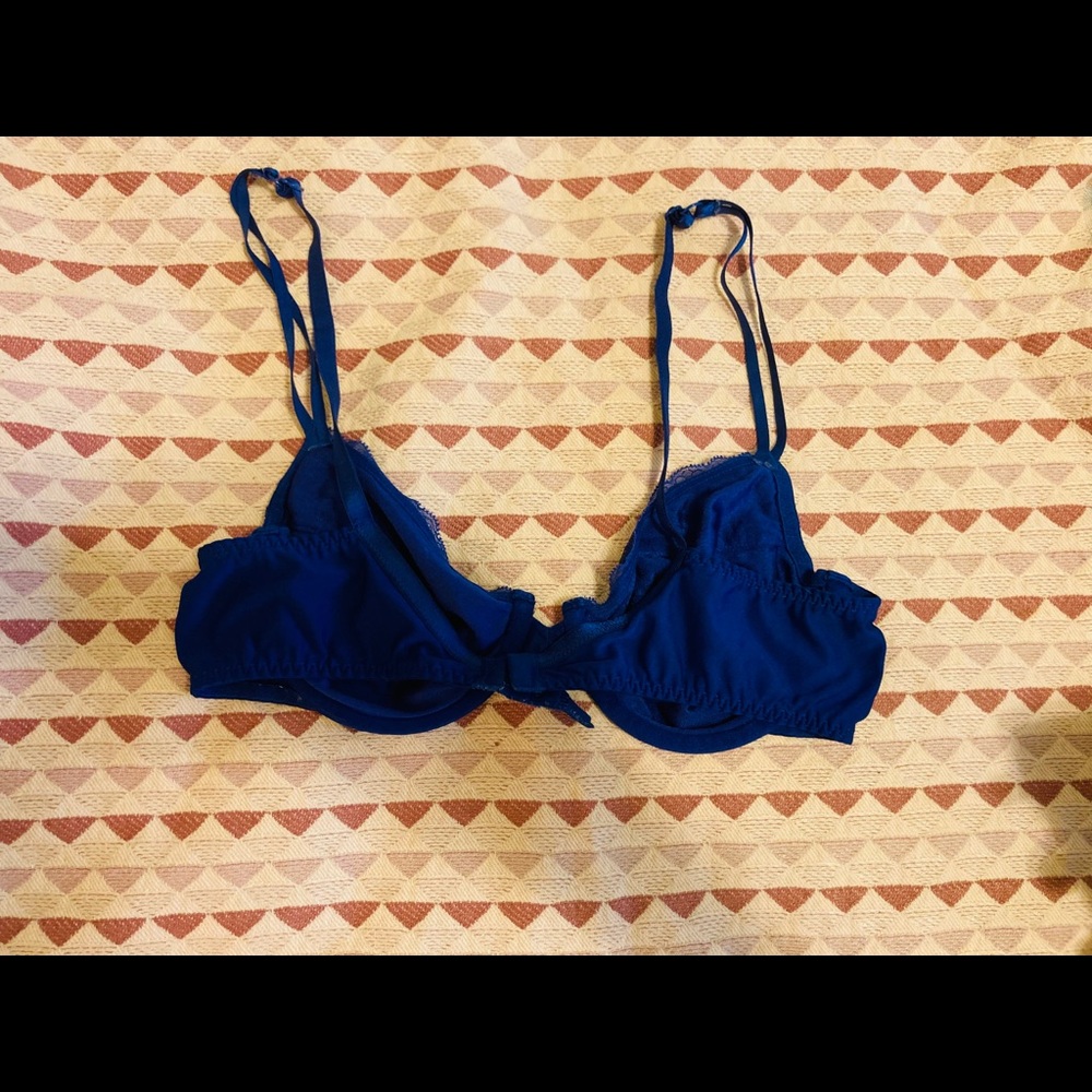 Blue Lace Unlined Bra 36B - Picture 4 of 8